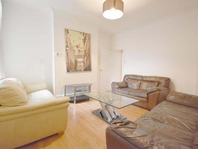 Bolingbroke Road, Coventry, CV3 1AQ Let agreed