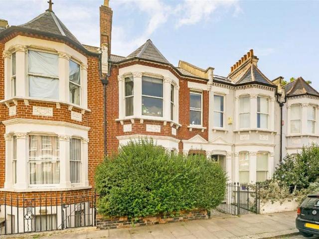 Bolingbroke Road, London W14 3 bed terraced house to rent £5,000 pcm £1,154 pw