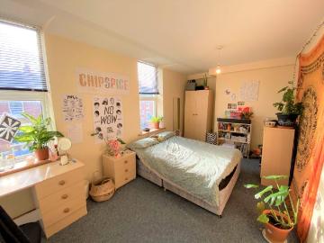 Bolingbroke Street, Heaton, NEWCASTLE. 5 bed house to rent £1,875 pcm £433 pw