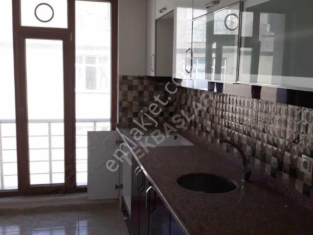 Bolluca Mahallesi'nde Geniş Ve Ferah 2+1 Kiralık Daire