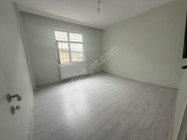 Bolluca Mavigöl Mah. 2+1 Düz Giriş Kiralık Daire