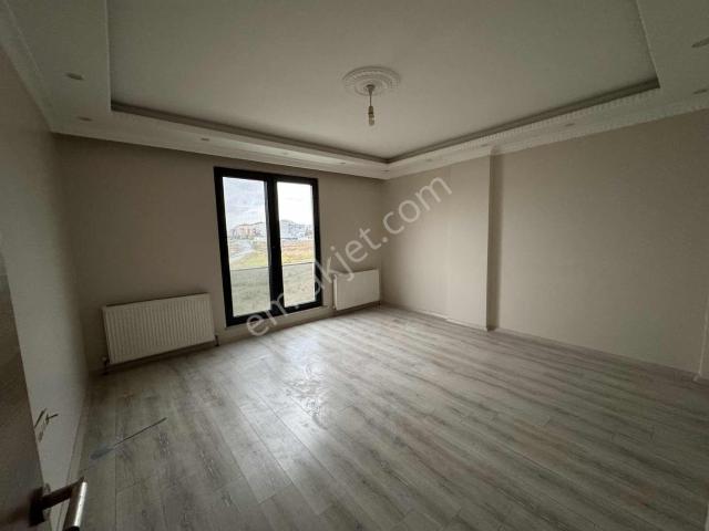 Bolluca Mavigöl Mh Satılık 2+1 Üst Dublex Daire