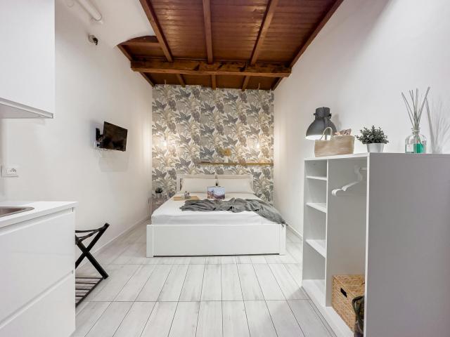 Bologna Bologna 40123 84936892
