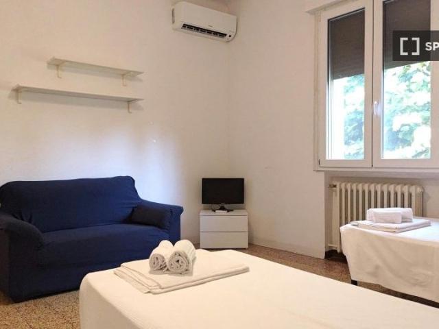 bologna, Emilia Romagna 40141