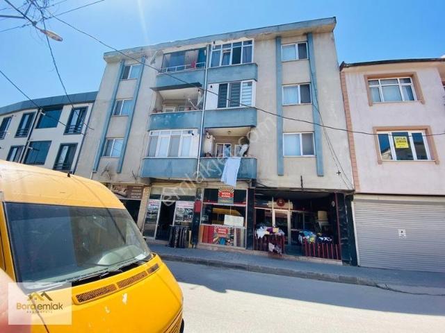Bora Emlak'dan Acil Satılık 3+1 Fırsat Daire