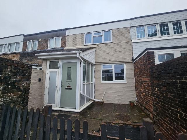 Borage Close, Crawley, West Sussex. RH11, 3 bed terraced house to rent, £1,700 pcm | PrimeLocation