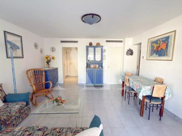 Bord De Mer Résidence Avec Piscine 46m² Golfe Juan