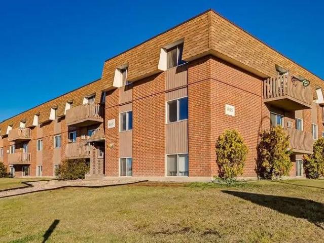 Borden Place Apartments 1 Bedroom Apartment for Rent at 865 Confederation Dr, Saskatoon, SK S7L 5P4 Confederation Park