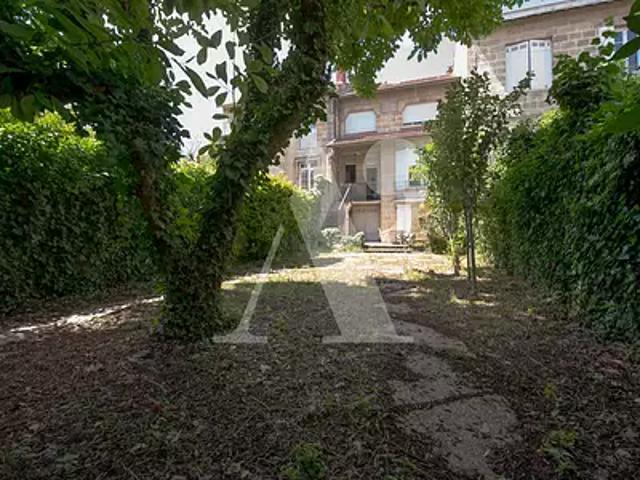 Bordeaux 33200 Achat / Vente maison 7 pièces t7 au dernier étage terrasse
