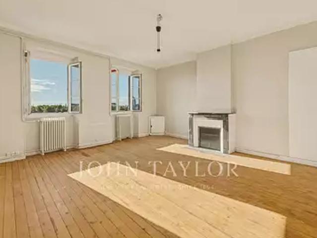 Bordeaux 33300 Location appartement 3 pièces t3 au dernier étage