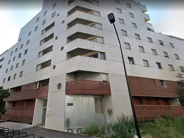 Bordeaux 33300 Location appartement 3 pièces t3 cave parking