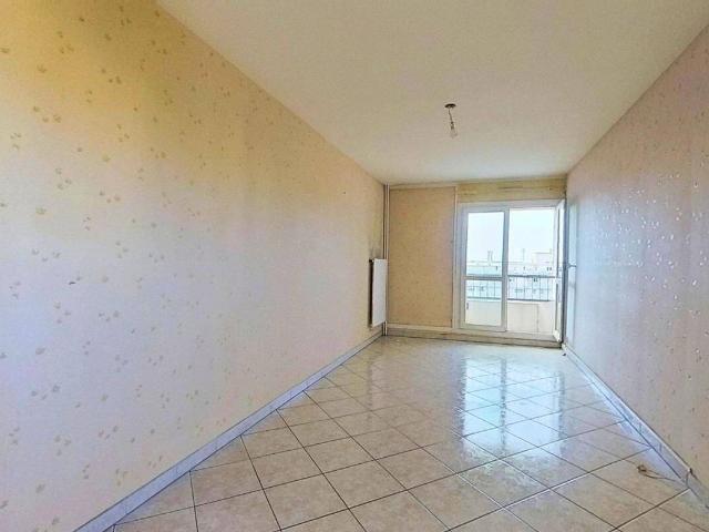 Bordeaux 33300 — Spacieux T5 de 104 m² avec balcons, vue dégag