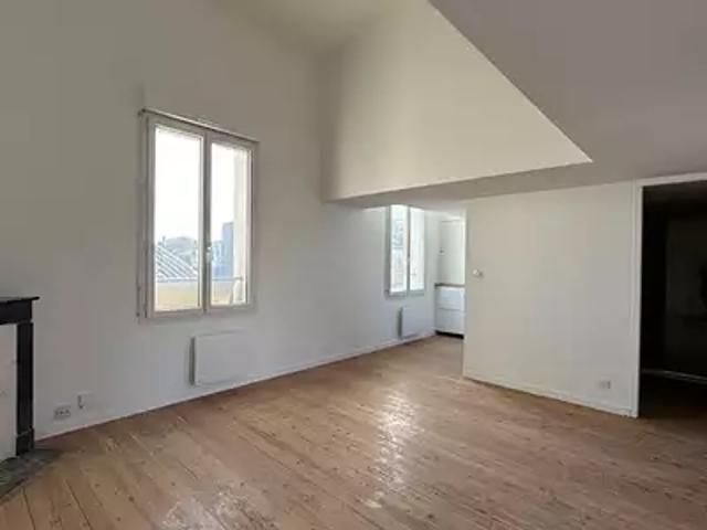 Bordeaux 33800 Achat / Vente appartement 4 pièces t4 au dernier étage