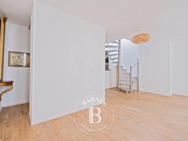 Bordeaux, Appartement 1 Chambre 41 m² en location