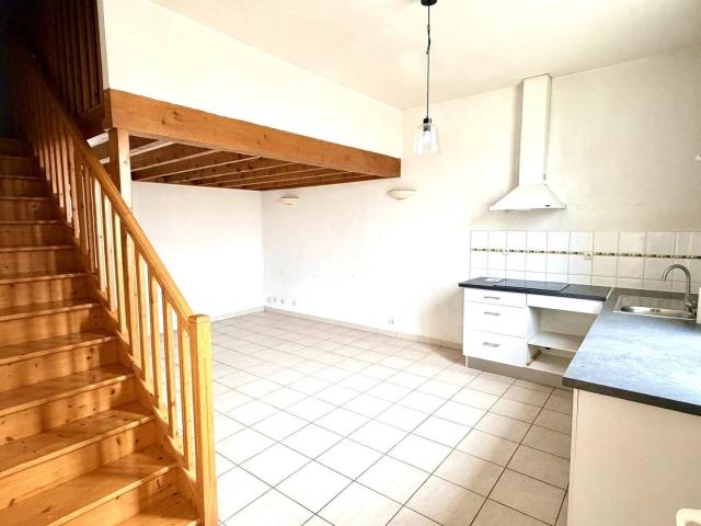 Bordeaux Bastide T2 bis lumineux en rdc