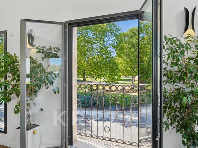 Bordeaux Caudéran – Immeuble De Caractère En Pierre Avec Gar. 375m² Bordeaux