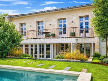 Bordeaux Cauderan Maison familiale avec jardin et piscine. 252m² Bordeaux