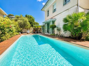 Bordeaux Cauderan Maison familiale avec piscine et garage. 185m² Bordeaux