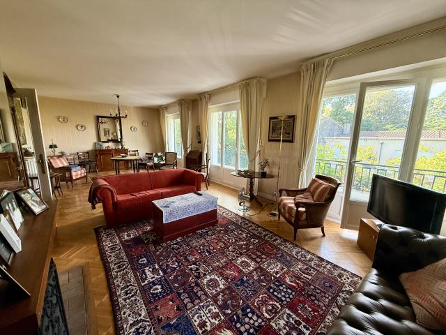 BORDEAUX CAUDERAN PARC BORDELAIS | APPARTEMENT D’EXCEPTION DE 128 m2 AVEC TERRASSES et GARAGE