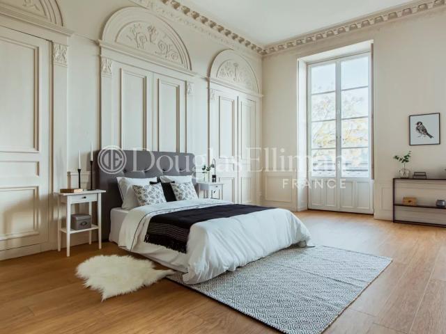 BORDEAUX CHARTRONS Appartement balcon avec vue Garonne 138m² Bordeaux