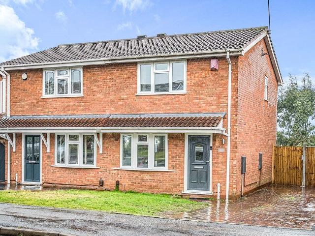 Bordeaux Close, Dudley, West Midlands DY1, 2 bed semi detached house to rent, £1,200 pcm | PrimeLocation