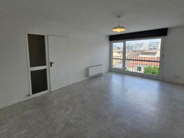 Bordeaux Gare St Jean Joli T4 de 79m2