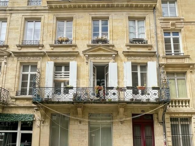 Bordeaux Hyper centre: T2 avec fort potentiel – Quartier To. 44m² Bordeaux
