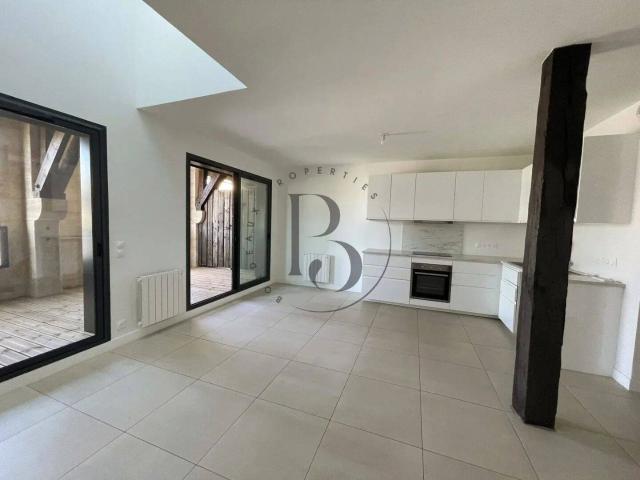 BORDEAUX LE BOUSCAT Appartement type 4 à louer avec terrasse e