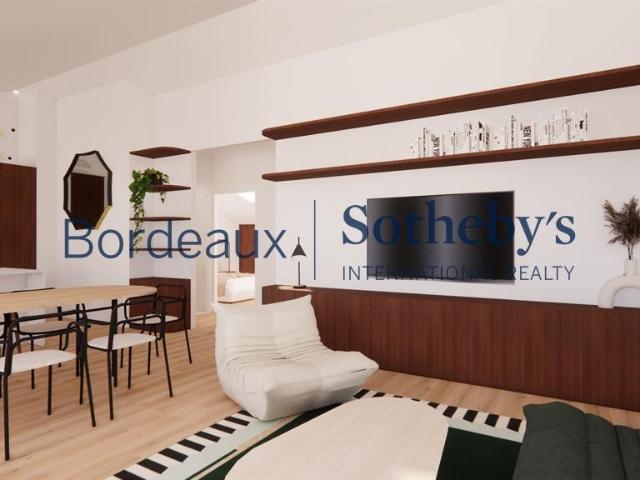 Bordeaux Place Des Grands Hommes Appartement Rénové De 8. 81m² Bordeaux