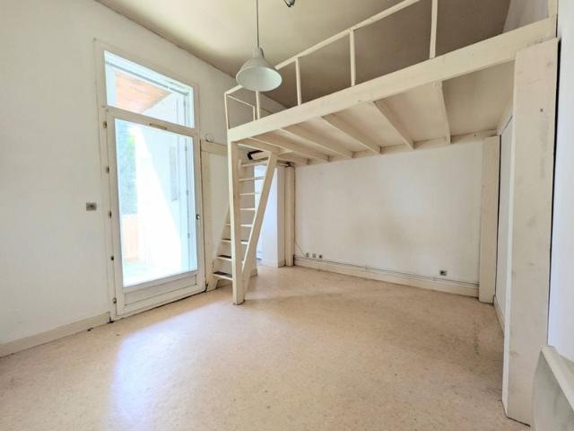 Bordeaux Quartier La Bastide Studio 20 m² avec terrasse. 19m² Bordeaux