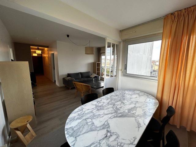 BORDEAUX Saint Seurin T2 meublé de 56m² en parfait état + logg