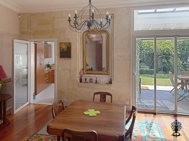 BORDEAUX ST GENES/ MAISON 140m2 au sol 125m2 habitables 125m² Bordeaux