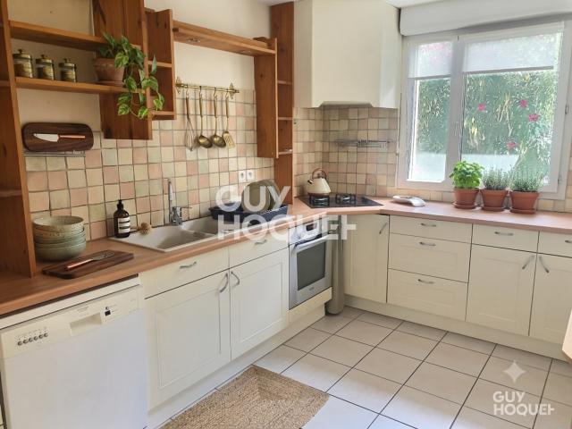 BORDEROUGE SUD MAISON T5 PLAIN PIED JARDIN TERRASSES 2 PARKING