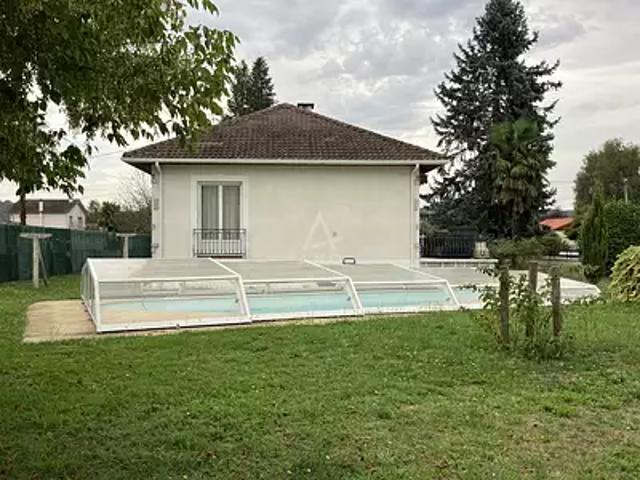 Bordes 64510 Achat / Vente maison 4 pièces t4 au dernier étage piscine