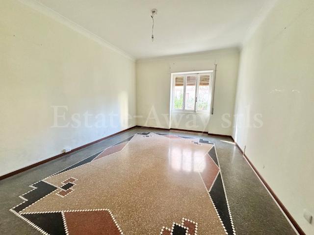 Bordighera: Esclusivo Appartamento 126 mq in Posizione Centr. 126m² Bordighera