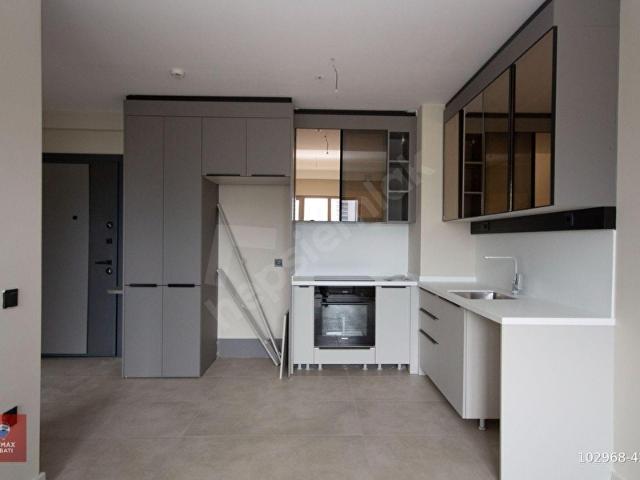 BORDO YAŞAM SATILIK 1+1 DAIRE REMAX ENBATI