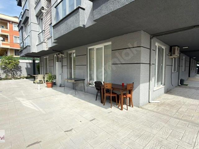 BORDO MAVİ GAYRİMENKUL'DEN ÖZEL BAHÇE KULLANIMLI 2+1 KİRALIK!