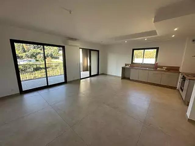 Borgo 20290 Achat / Vente appartement 3 pièces t3 au dernier étage terrasse