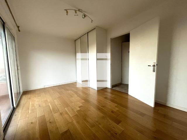 Appartement T4 en dernier étage, idéal investisseur