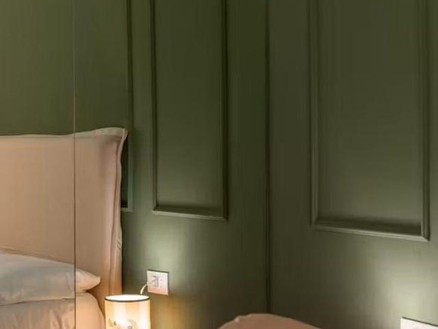 Borgo la Croce, Florence, Tuscany 50121