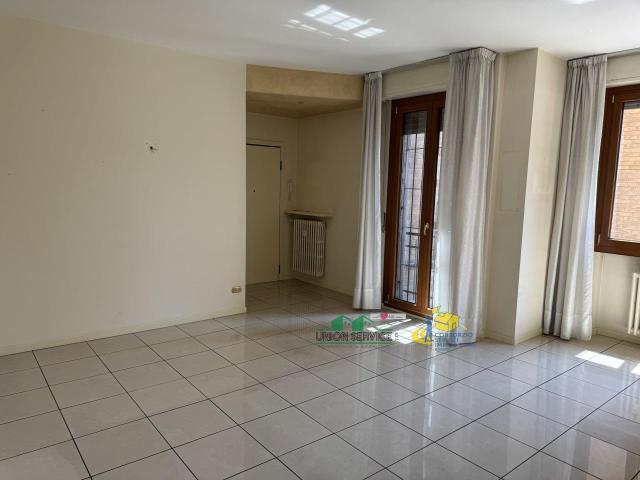 Borgo Piccinini 5 vani 160mq