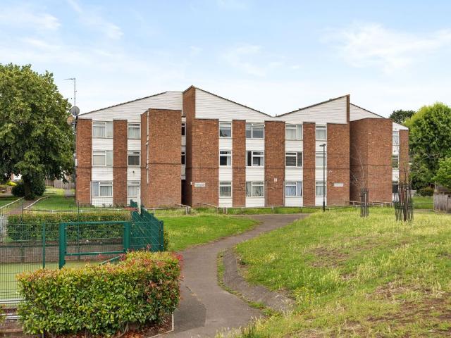 Borland Road, Teddington TW11, 3 bed flat to rent, £2,395 pcm | PrimeLocation
