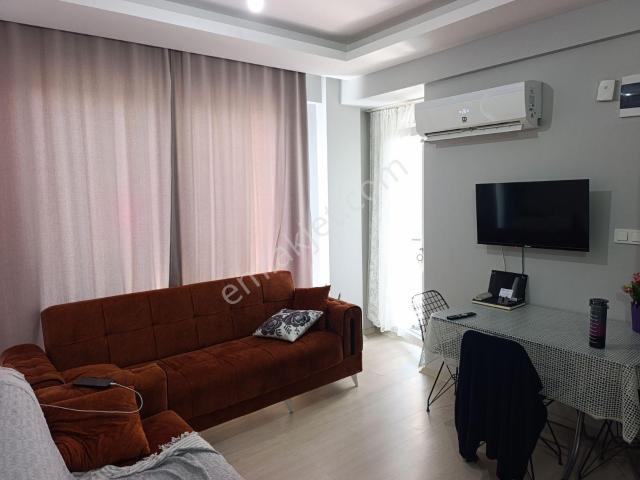 Bornova Mevlana Mahallesi'nde Satılık 1+1