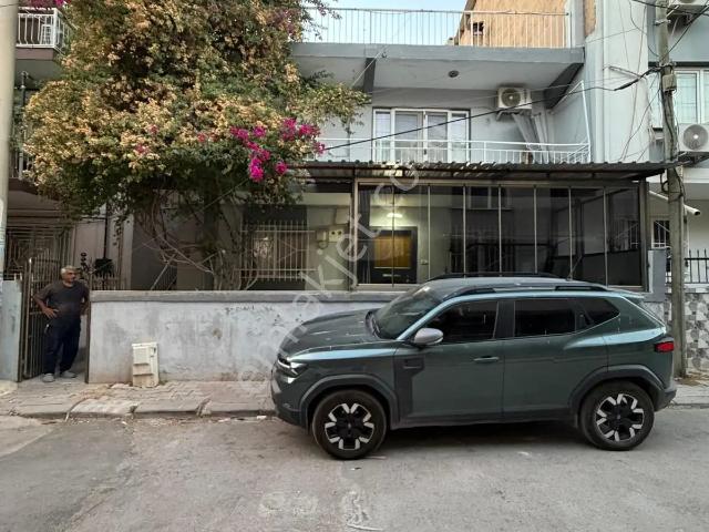 Bornova Naldöken 2 Katlı Satılık Müstakil Ev