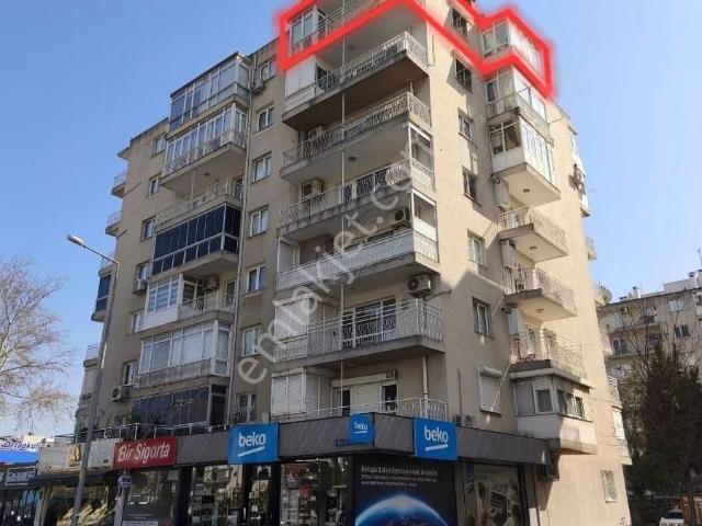 Bornova Özkanlarda Satılık 3+1 Asansörlü Daire
