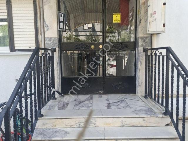 Bornova Osmangazi Kiralık 3+1 Daire