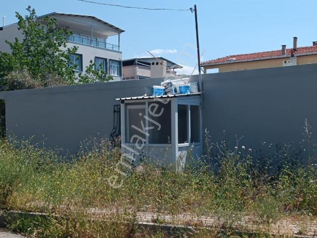 Bornova Atatürk Mah. Kiralık Tek Katlı Müstakil Bina