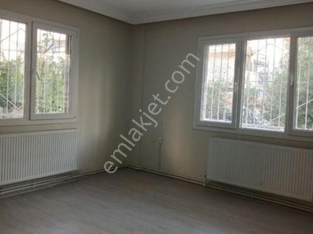 Bornova Atatürk Mahallesi Harika Bir Konuma Sahip 2+1 Kiralık