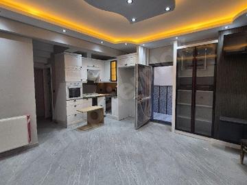 BORNOVA ATATÜRK TE SATILIK 3+1 LÜKS TRİBLEKS VİLLA