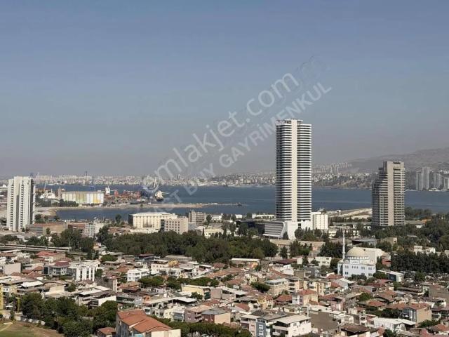 Bornova Dap Yapı Deniz Manz. Balkonlu 1+1 Satılık Daire